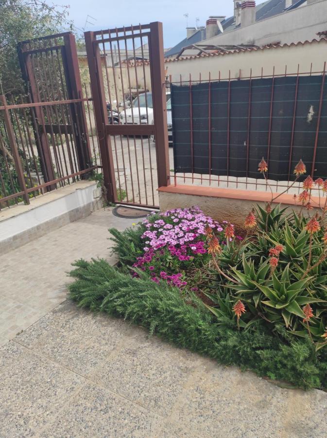 Antigone Holiday House Vila Mondello Exterior foto